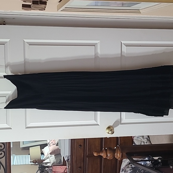 nactar clothing Dresses & Skirts - BLACK MAXI BACKLESS DRESS..BY NECTAR CLOTHING SIZE L